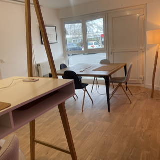 Bureau privé 17 m² 6 postes Location bureau Place des Hameaux Ris-Orangis 91130 - photo 2